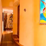 Charming Bright Colosseum Apartment Rome