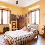 Apartment Charming Bright Colosseum