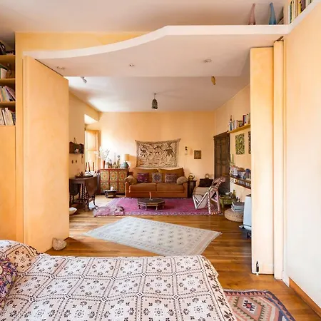 Apartment Charming Bright Colosseum *